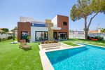 5 bedroom Villa for sale in Torrevieja