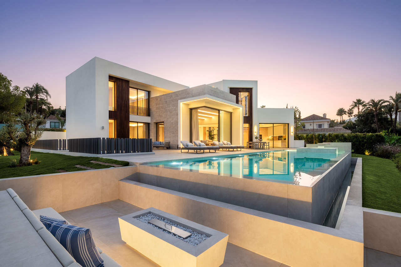 5 sovrum Villa till salu i Nueva Andalucia Marbella 