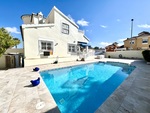4 bedroom Villa for sale in Pinar de Campoverde
