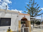6 bedroom Country House for sale in Los Montesinos