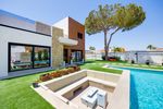5 bedroom Villa for sale in Torrevieja