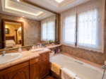 9 bedroom Villa for sale in Elche
