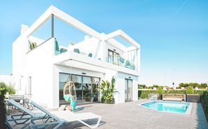 3 bedroom Villa for sale in Los Alcazares