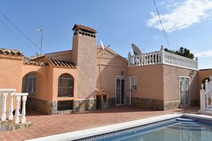 3 bedroom Villa for sale in Canada De San Pedro