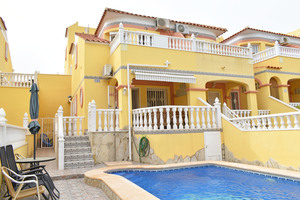 2 bedroom Townhouse for sale in Villamartin