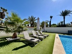 3 bedroom Villa for sale in Los Urrutias