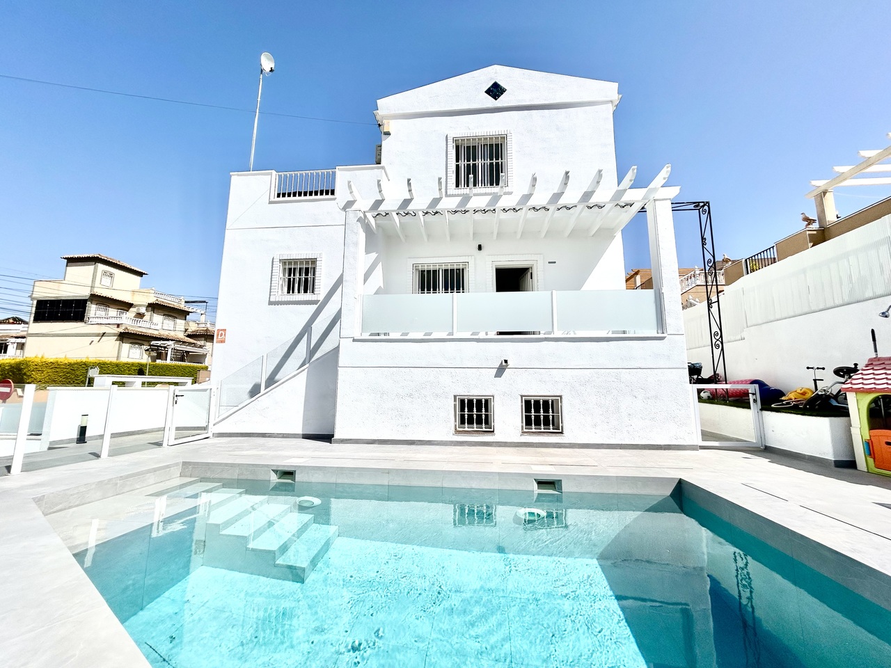5 schlafzimmer Villa 
zum verkauf in Villamartin