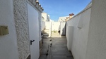 2 bedroom Villa for sale in Las Filipinas