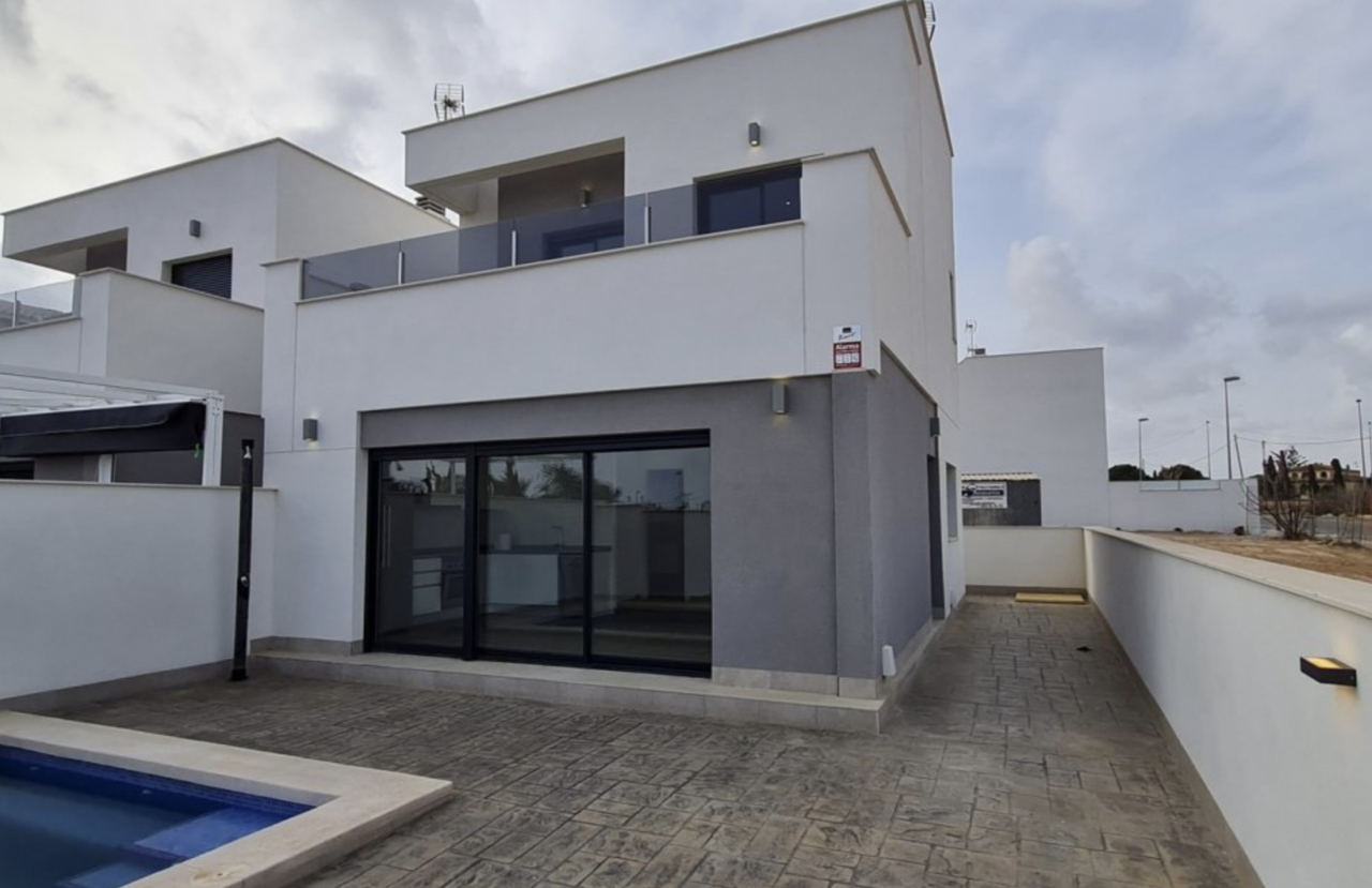 3 schlafzimmer Villa 
zum verkauf in Los Dolses