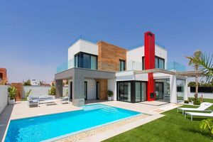 3 bedroom Villa for sale in Los Alcazares