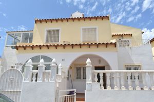 3 bedroom Townhouse for sale in Villamartin