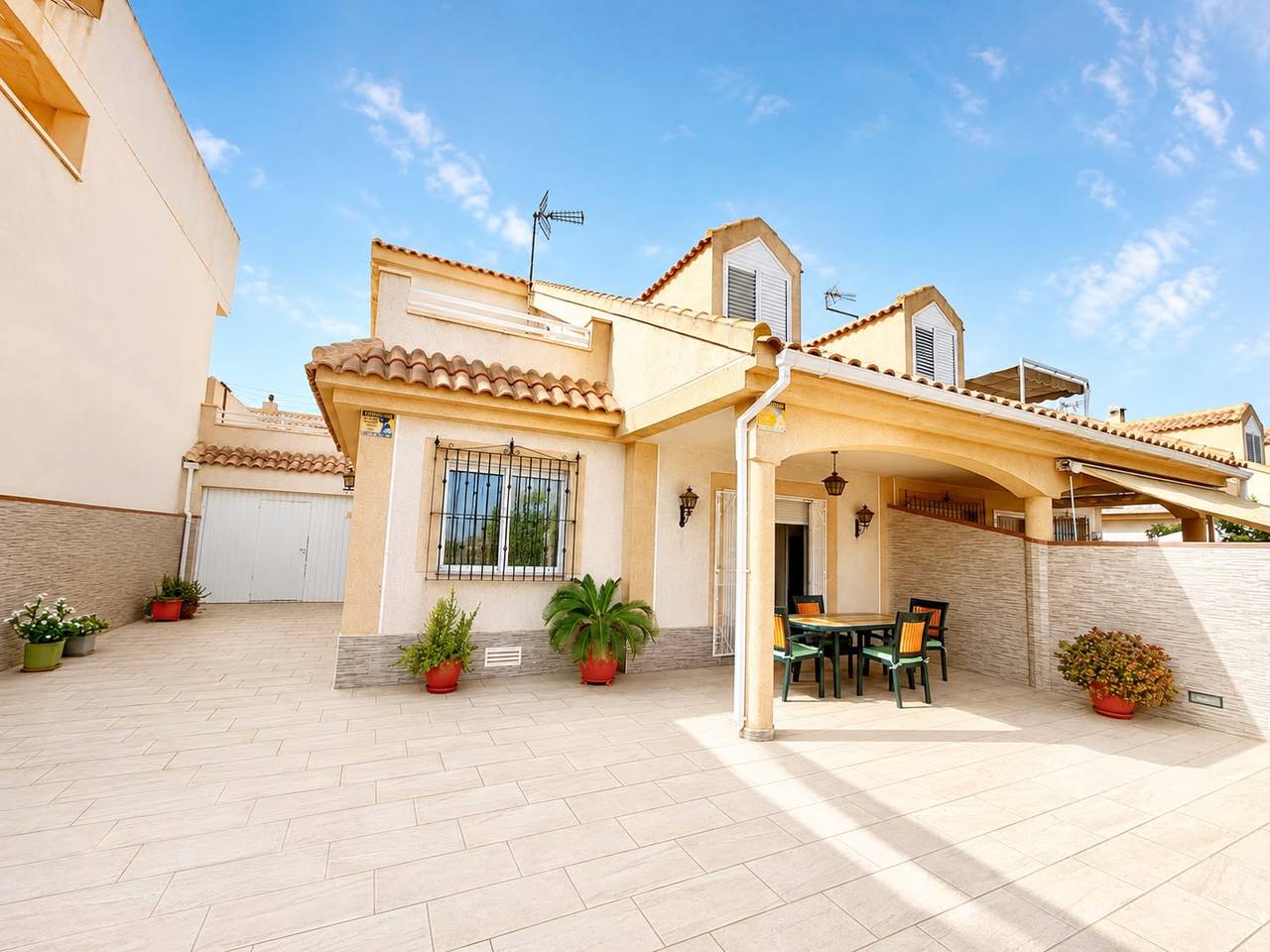 3 bedroom Rijtjes Huis te koop in Torre de La Horadada
