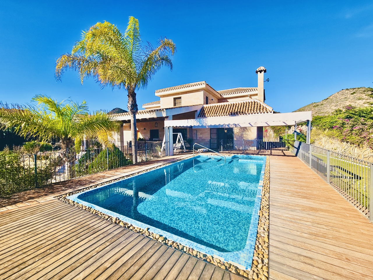 5 bedroom Villa se vende en La Manga Club
