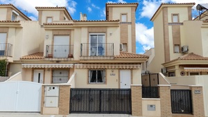 3 bedroom Townhouse for sale in Pilar de la Horadada