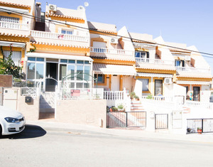 3 bedroom Townhouse for sale in San Miguel de Salinas