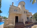 4 bedroom Villa for sale in Cabo Roig