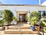 Commercial for sale in Cabo Roig
