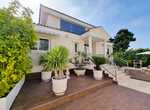 5 bedroom Villa for sale in La Mata