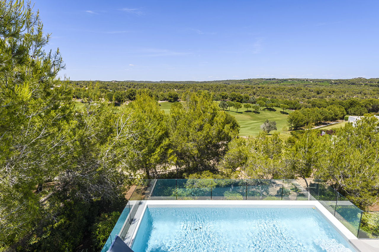 3 bedroom Villa se vende en Las Colinas Golf Resort 