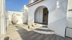 2 bedroom Villa for sale in Las Filipinas