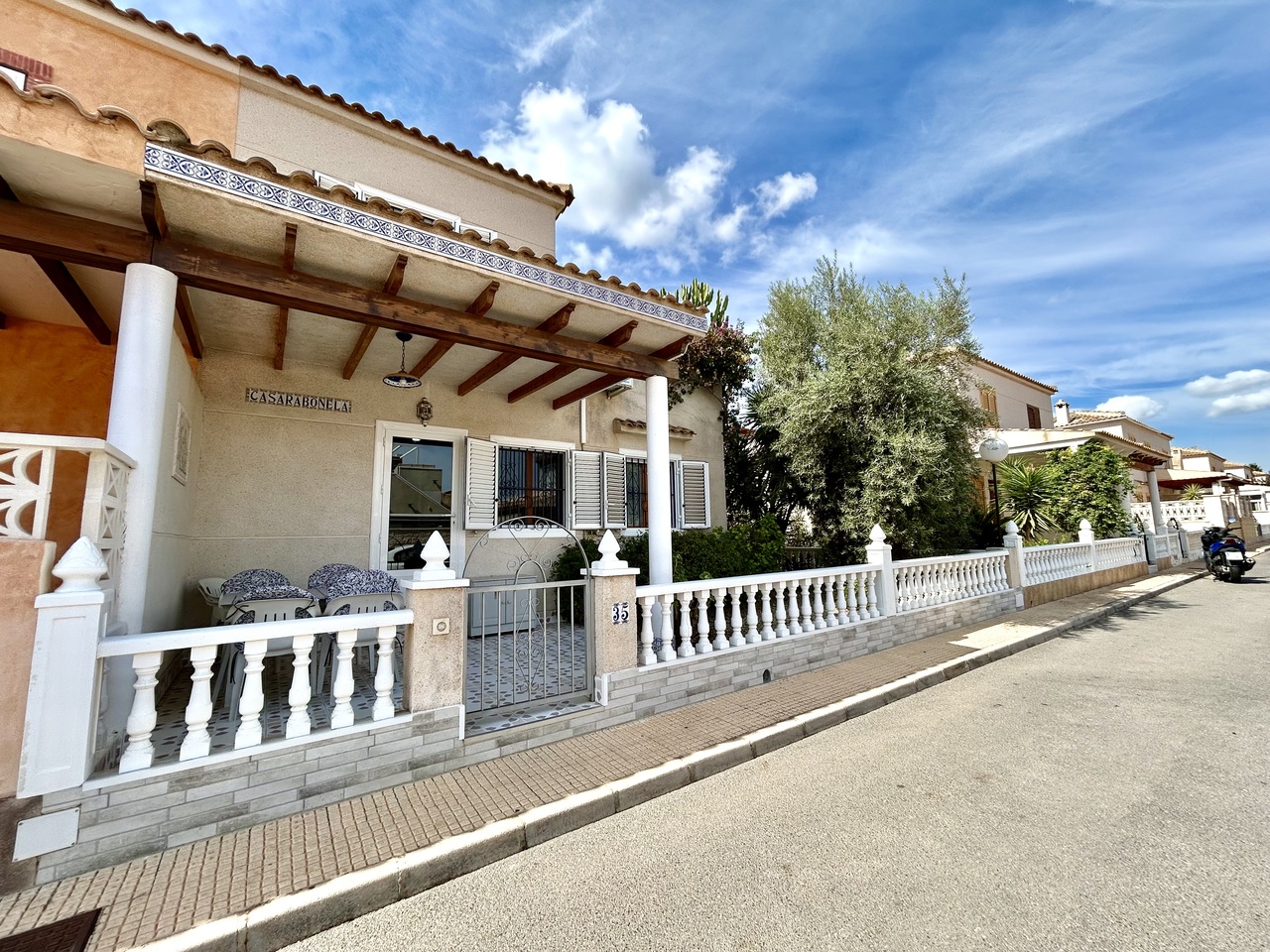 2 bedroom Rijtjes Huis te koop in Playa Flamenca