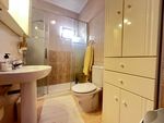 2 bedroom Adosado se vende en Villamartin 