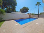 4 bedroom Villa for sale in Cabo Roig