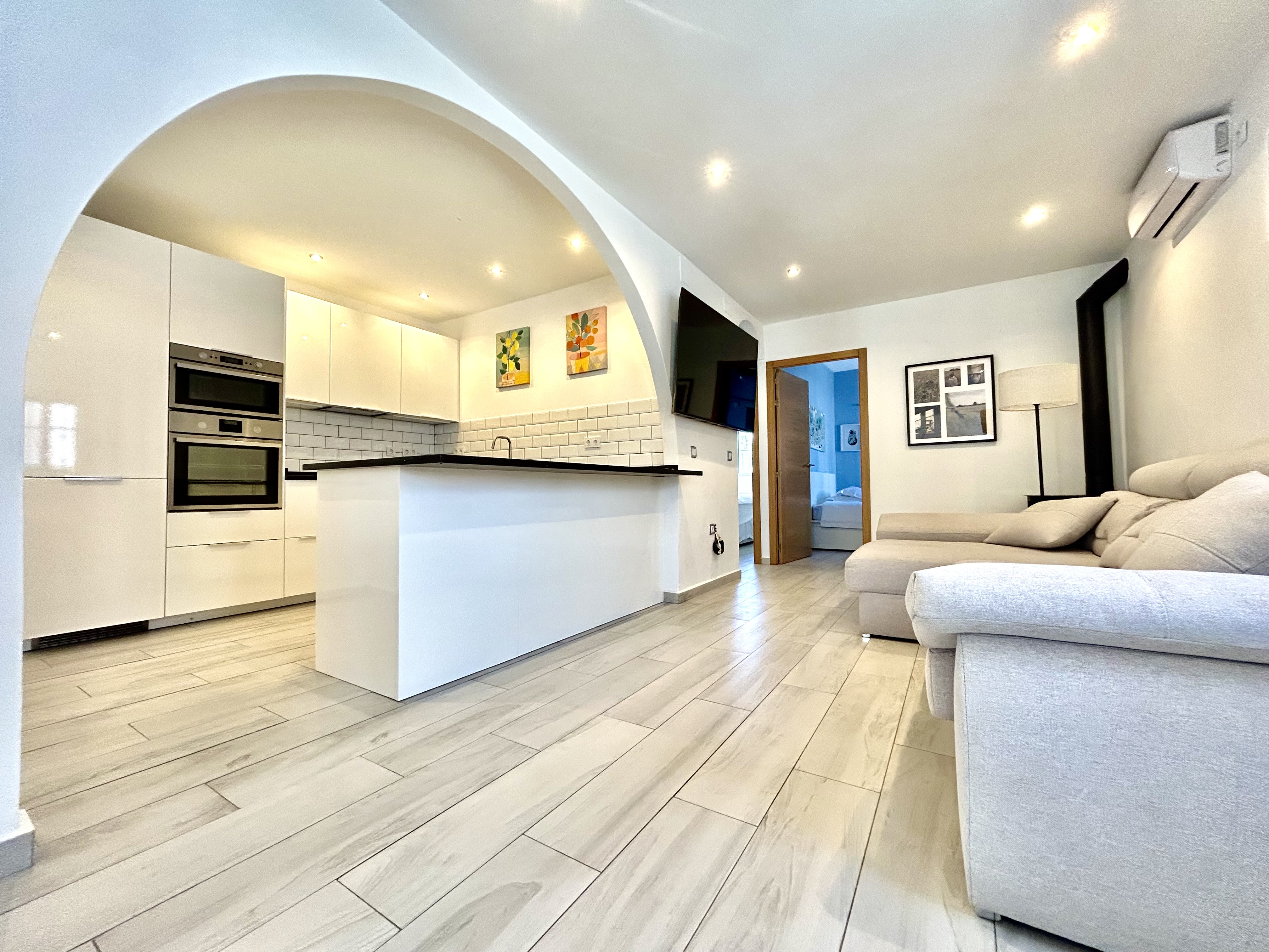 2 bedroom Villa for sale in Villamartin
