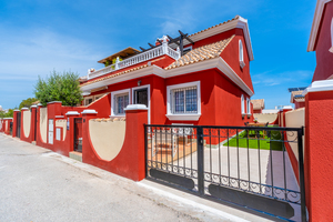 3 bedroom Townhouse for sale in Villamartin