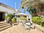 Commercial for sale in Cabo Roig