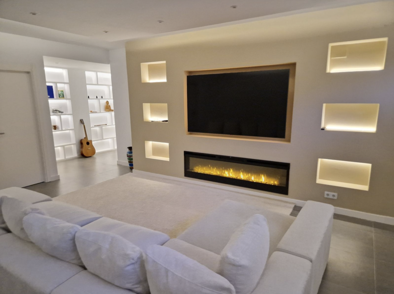 3 Bedroom Modern Triplex In Benahavis