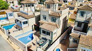 4 bedroom Villa te koop in San Miguel de Salinas