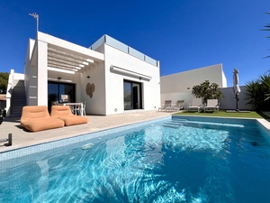 3 bedroom Villa for sale in Pinar de Campoverde