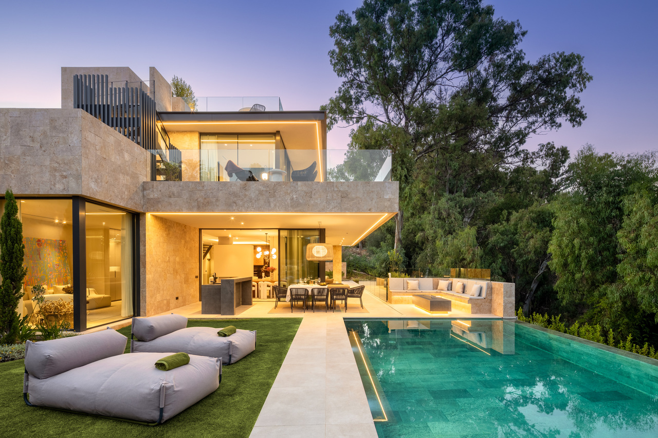 6 schlafzimmer Villa 
zum verkauf in Marbella