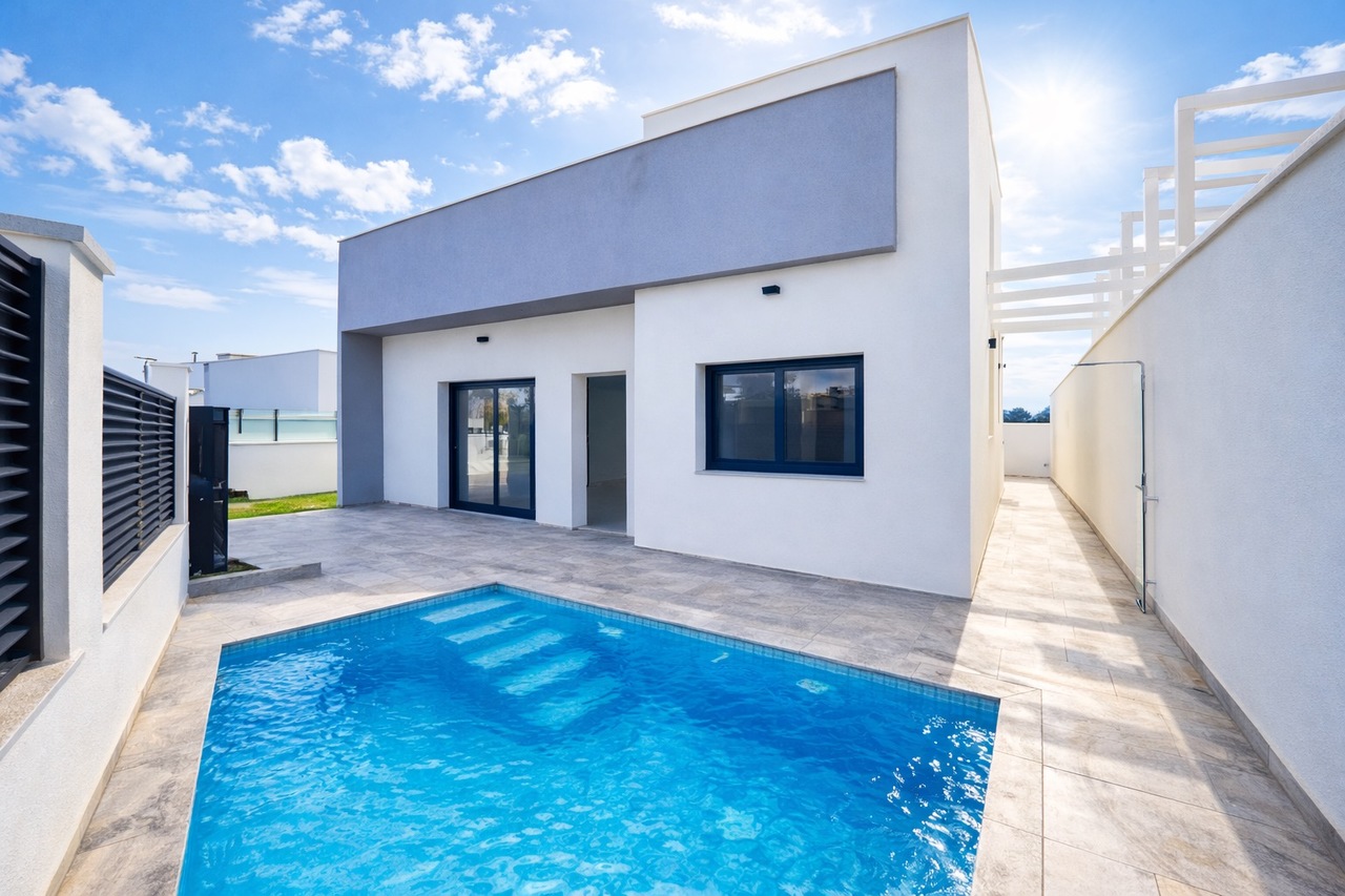 3 bedroom Villa for sale in Pinar de Campoverde