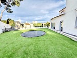 6 bedroom Villa for sale in Villamartin
