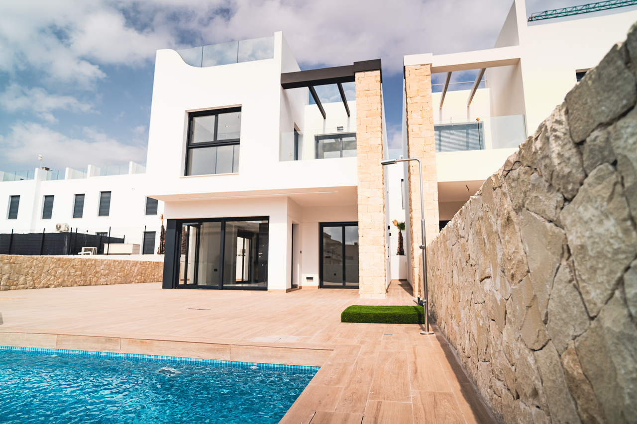 4 bedroom Villa te koop in Punta Prima