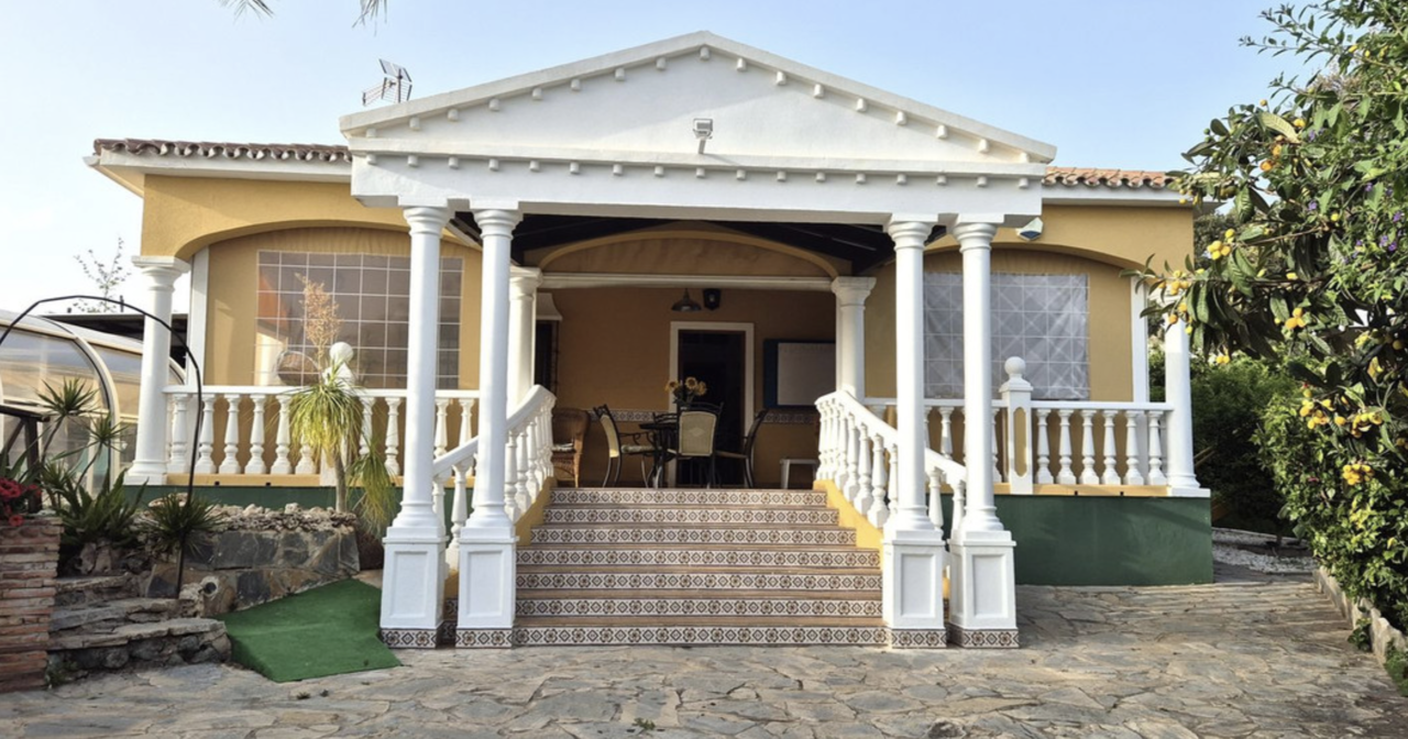 4 schlafzimmer Villa 
zum verkauf in Marbella