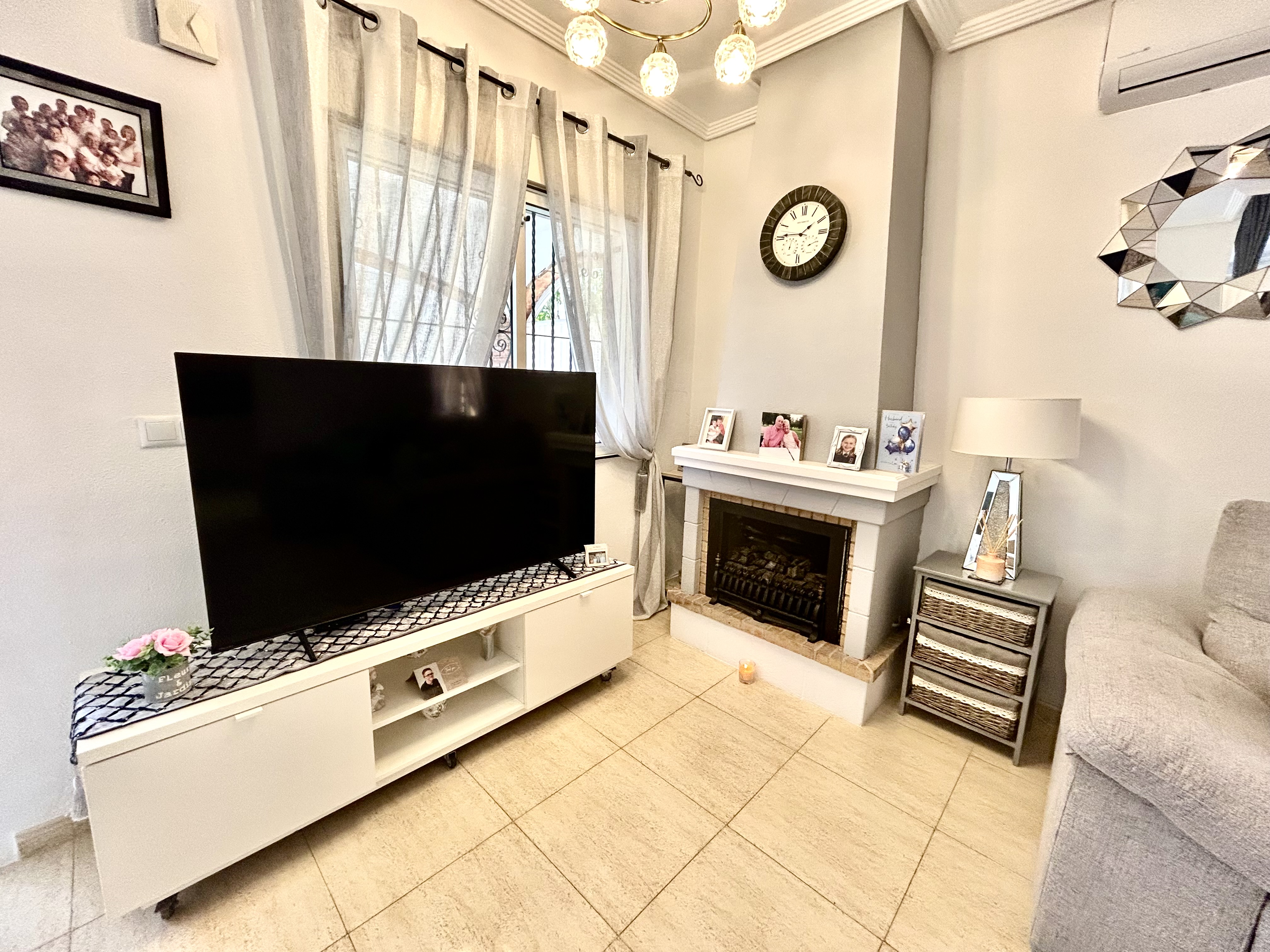 3 bedroom Villa for sale in Los Balcones