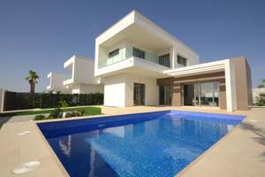 3 bedroom Villa for sale in Jacarilla