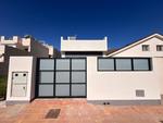 3 bedroom Villa for sale in Lo Pagan