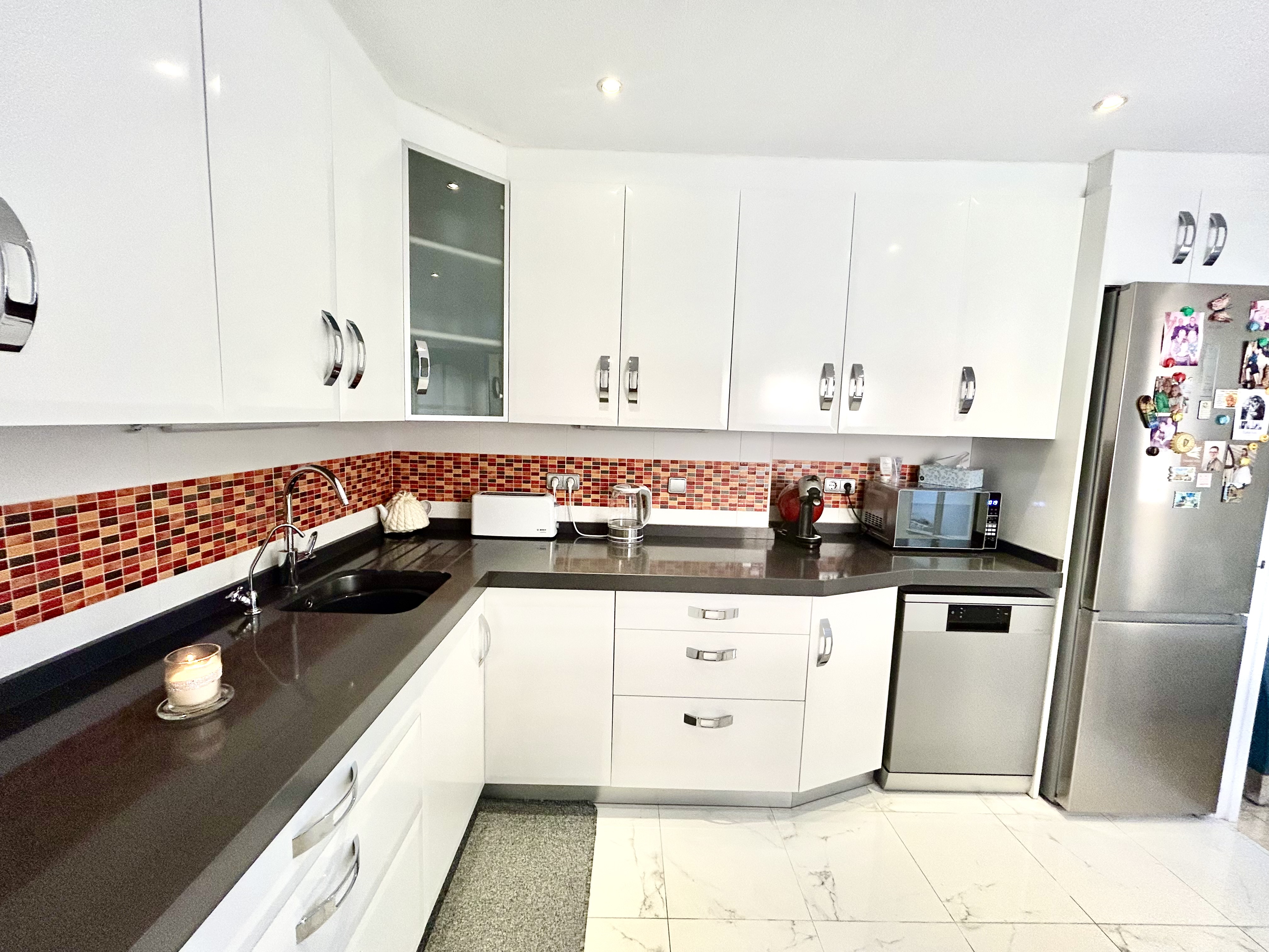 3 bedroom Villa for sale in Los Balcones