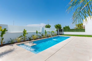 3 bedroom Villa for sale in Lo Pagan