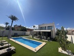 3 bedroom Villa for sale in Los Urrutias