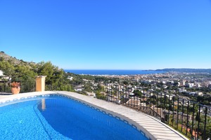 5 bedroom Villa for sale in Javea