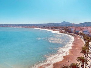 Piso de 2 dormitorios en venta en Javea