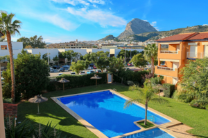 Piso de 3 dormitorios en venta en Javea