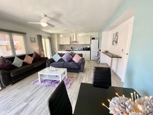 Modern 4 slaapkamer appartement te koop in Javea