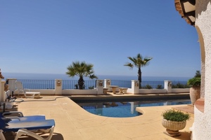 Villa en venta Cabo la Nao Javea