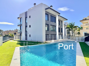New luxury ground floor apartment for sale in Javea port